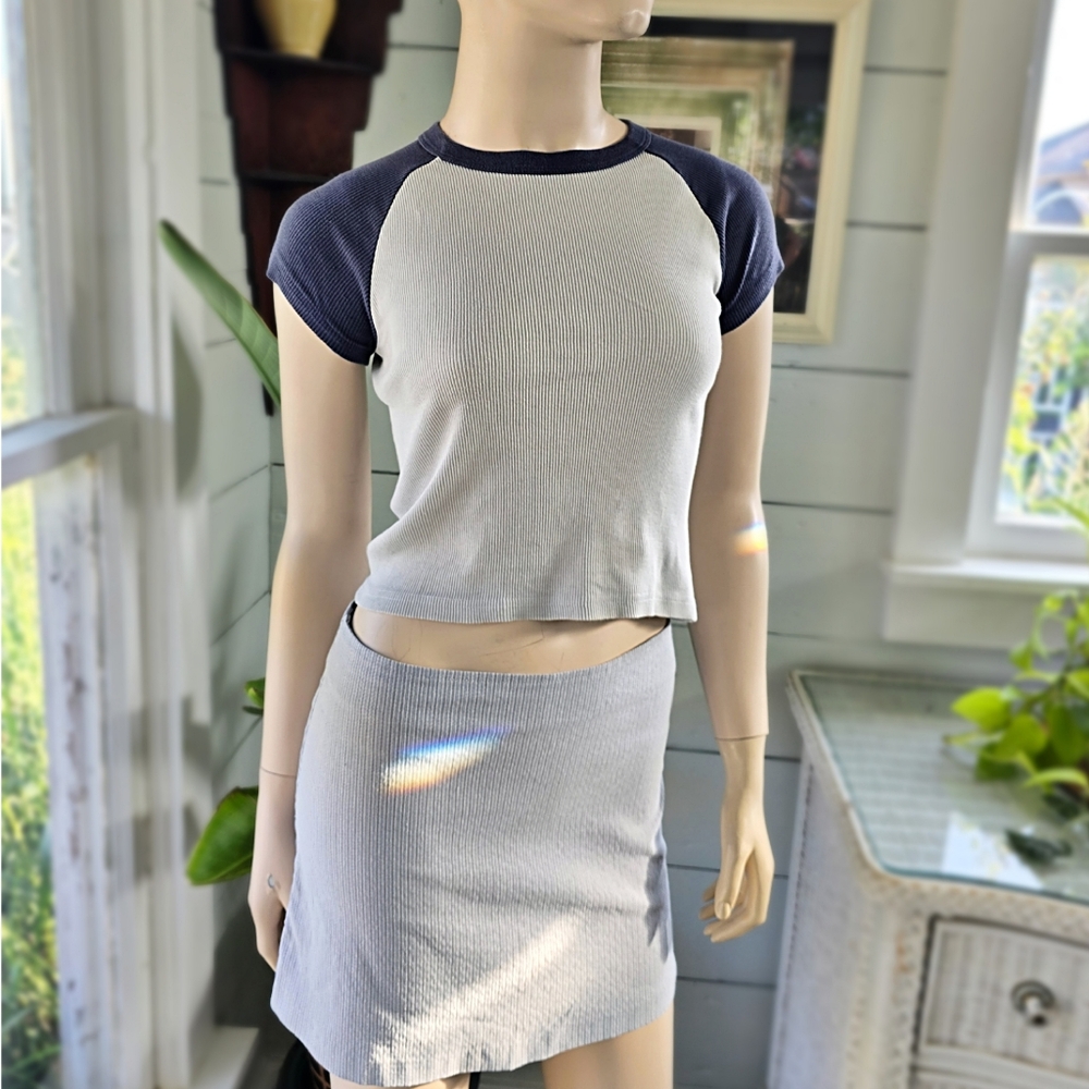 Vntg 90s/Y2K Hot Papaya Clothing  Women's  Low Rise Blue Pin Stripe Skirt Size S